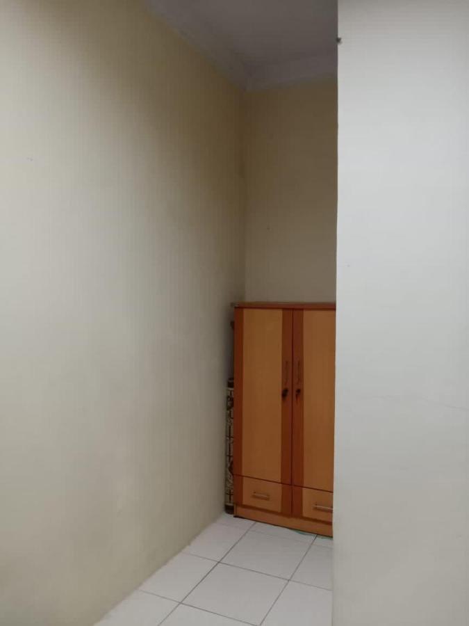 Vanila Kost Jatiwarna - Women Only Pondokmelati Dış mekan fotoğraf